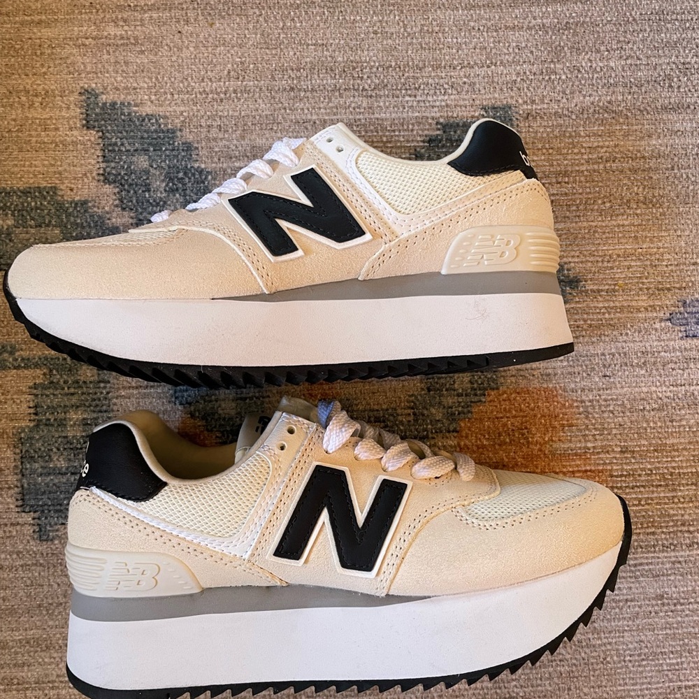 New Balance Women's Cream and Black Sneakers